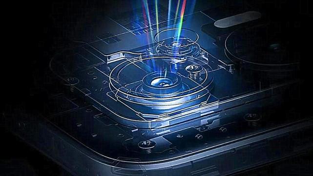 红米Note|红米Note12系列遭曝光：居中挖孔直屏设计，有望使用大底主摄