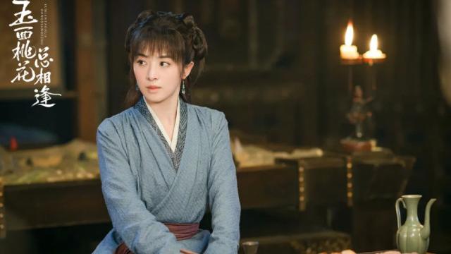 麦当娜|《玉面桃花总相逢》引发争议，演员编剧都坐不住了，问题还挺致命