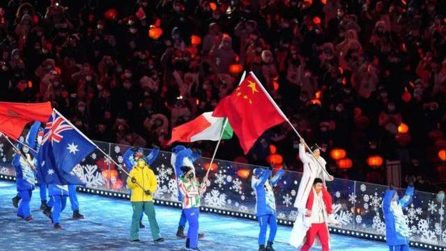 高亭宇|刚刚，高亭宇、徐梦桃、谷爱凌、苏翊鸣的位置亮了
