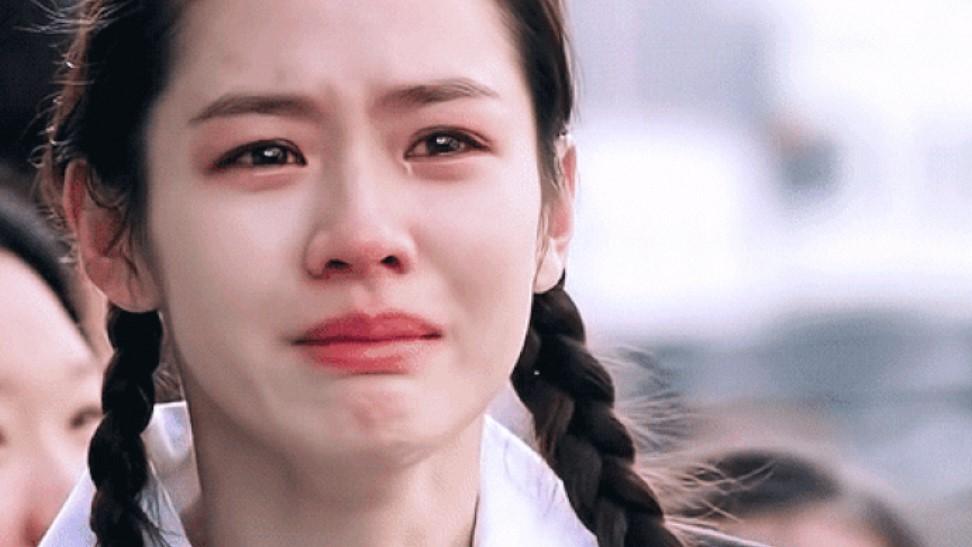 “真”千金回归，我被养父母瞬间抛弃，但我才是真豪门，后来他们求着跪舔攀附我