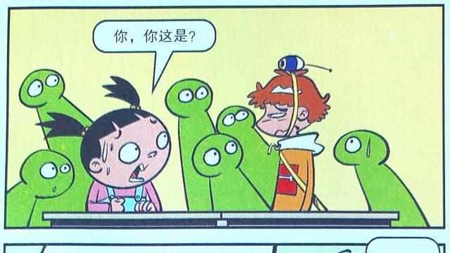 “直播上课”走红校园，小衰头顶摄像头，家长们随时观看学习情况