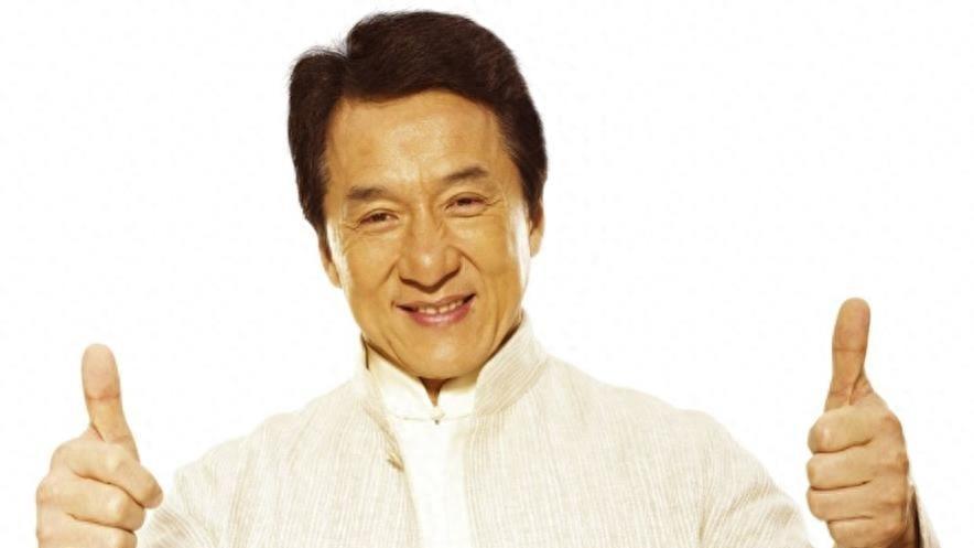 被成龙“征服”的10位女星，个个美艳动人，还是大哥有福气啊！