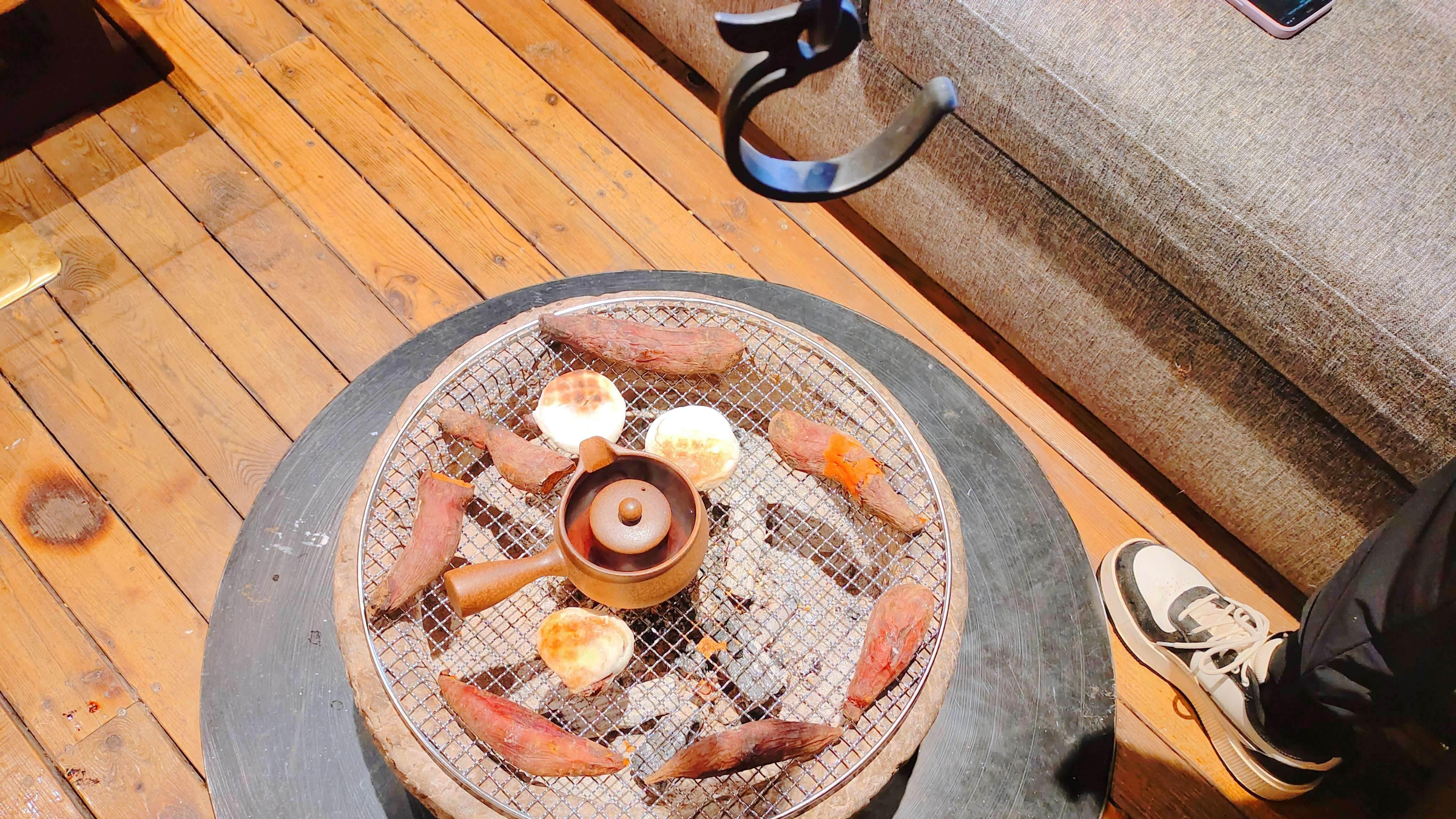 距离杭州仅2小时的自驾胜地，被誉为小川藏线，山巅还有宝藏民宿