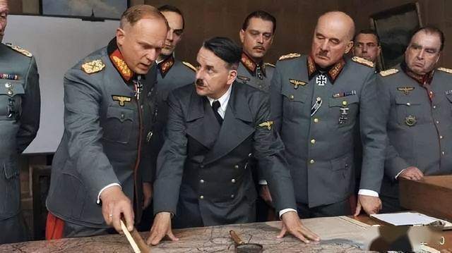 元首对暗箱操作的愤怒——希特勒严厉的报复行动