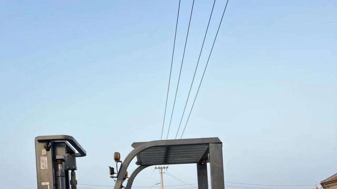 漯河叉车考证：叉车证怎么考要多少钱多久拿证？