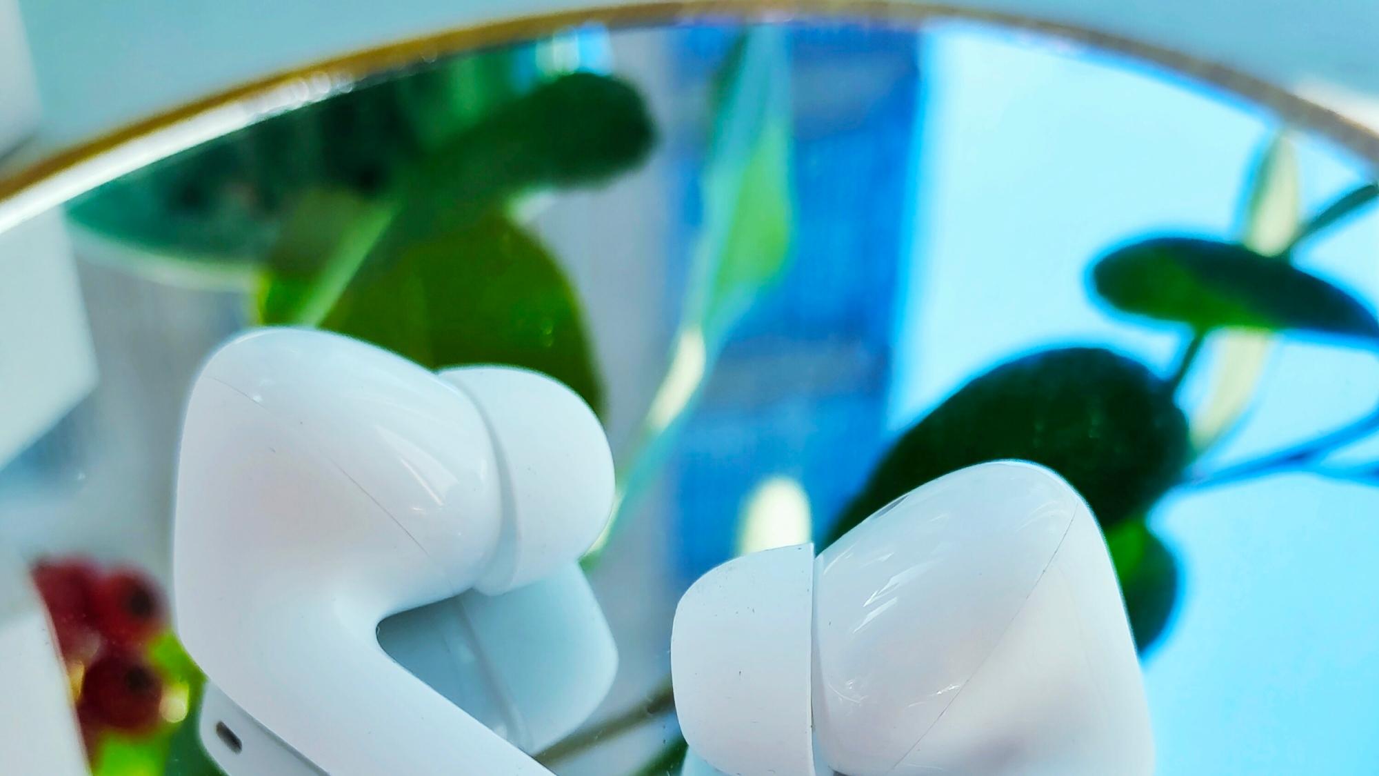 百元耳机天花板，lifeme 魅蓝 Blus L 真无线主动降噪耳机