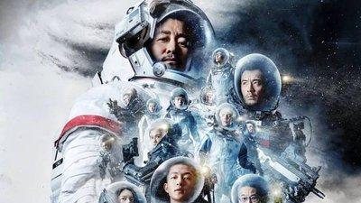 太阳即将衰落，是人还是机器，会主宰这个星球