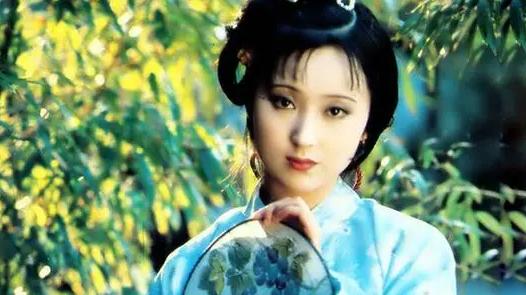 在《红楼梦》中，宝玉对谁更深情呢？这是一个值得深入探讨的问题。