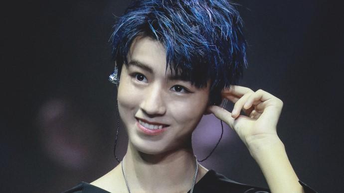 王俊凯开年大瓜爆不停，似有塌方之先兆