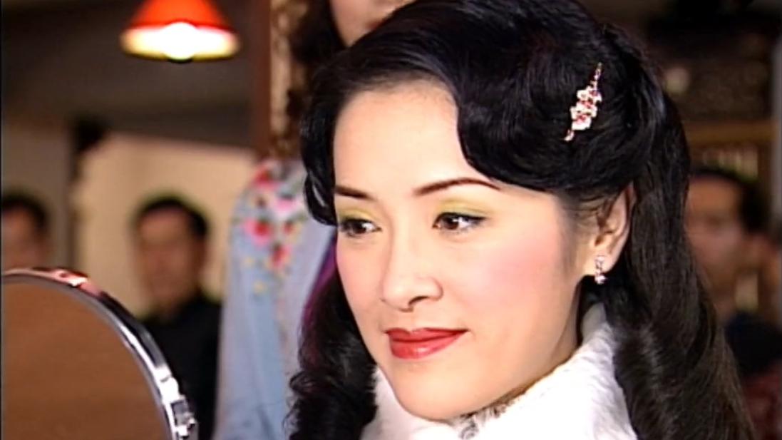 《上海传奇》中我又一次被苗侨伟的盛世美颜折服！