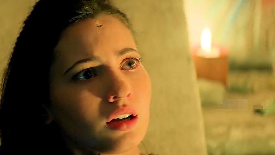 灾难的降临：精灵族面临毁灭，只有七名勇士能拯救