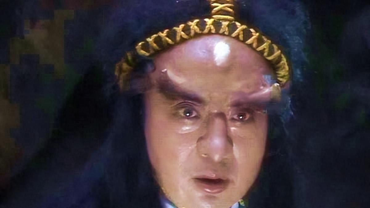 西游记中黄袍怪是什么来历？他为何抓到唐僧不吃，又把他给放了？