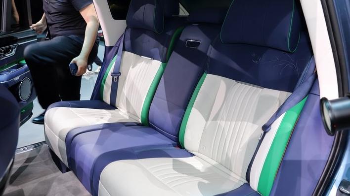 全新红旗L5，4.0T V8发动机，全新升级