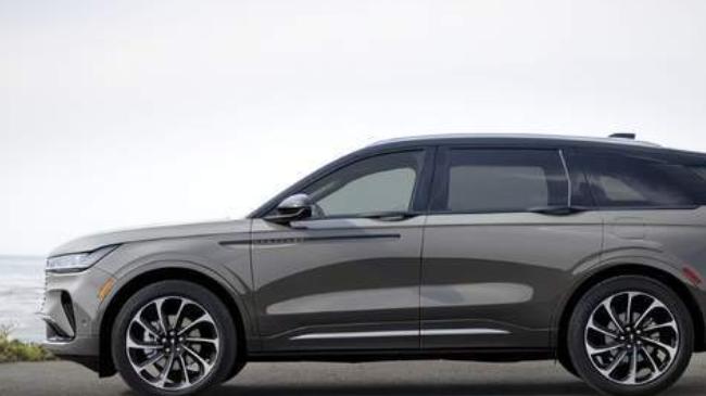 林肯航海家，卓越的豪华感，令人印象深刻的设计