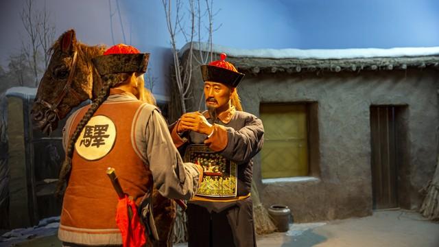 大清都亡了，陕甘总督还在率清军攻城，差点为溥仪打下一片江山