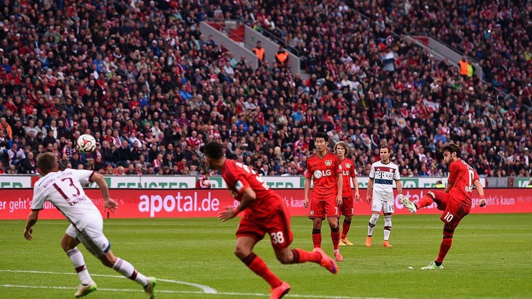 强强对决，斯图加特主场对战勒沃库森。