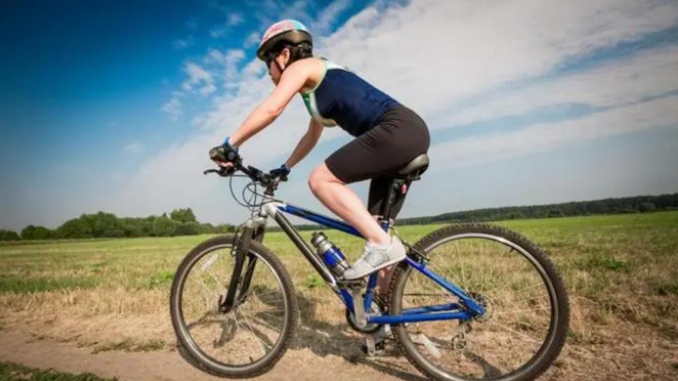 脂肪肝|去除亚健康，选择一款适合自己的自行车，带来更强的健身效果
