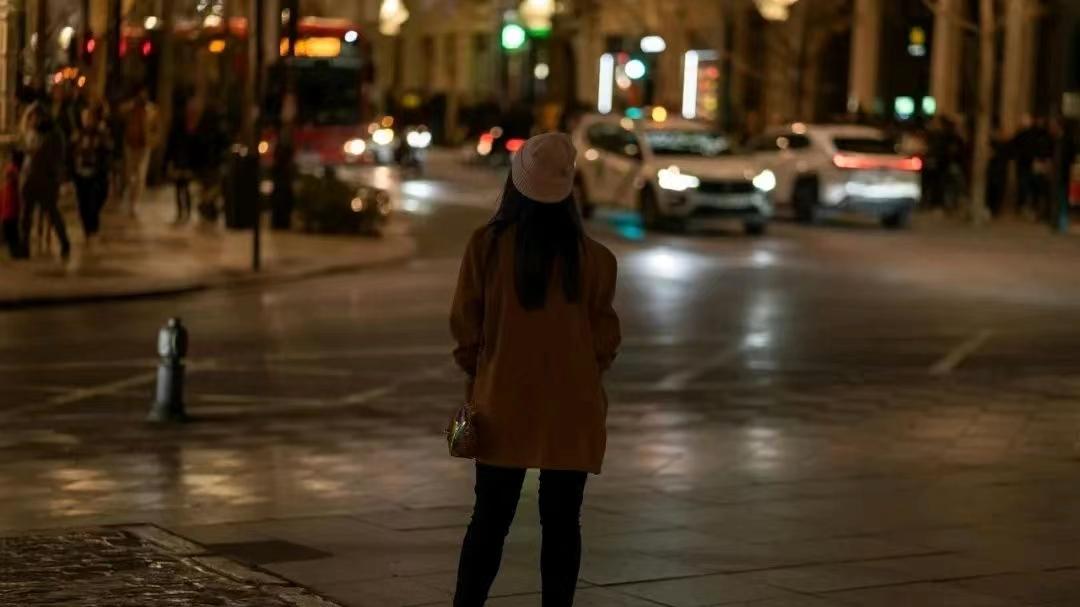 结婚后需要与前任断开联系吗？这是我见过最理智的回答