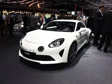 轻量化运动之美——Alpine A110跑车优缺点深度剖析与独立见解