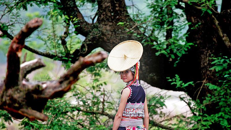 泼水节你喜欢吗？炎炎夏日，带给你一丝凉意！