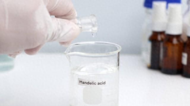 洗洁精是“害人精”，不仅伤手还致癌，是真的吗？医生告诉您真相