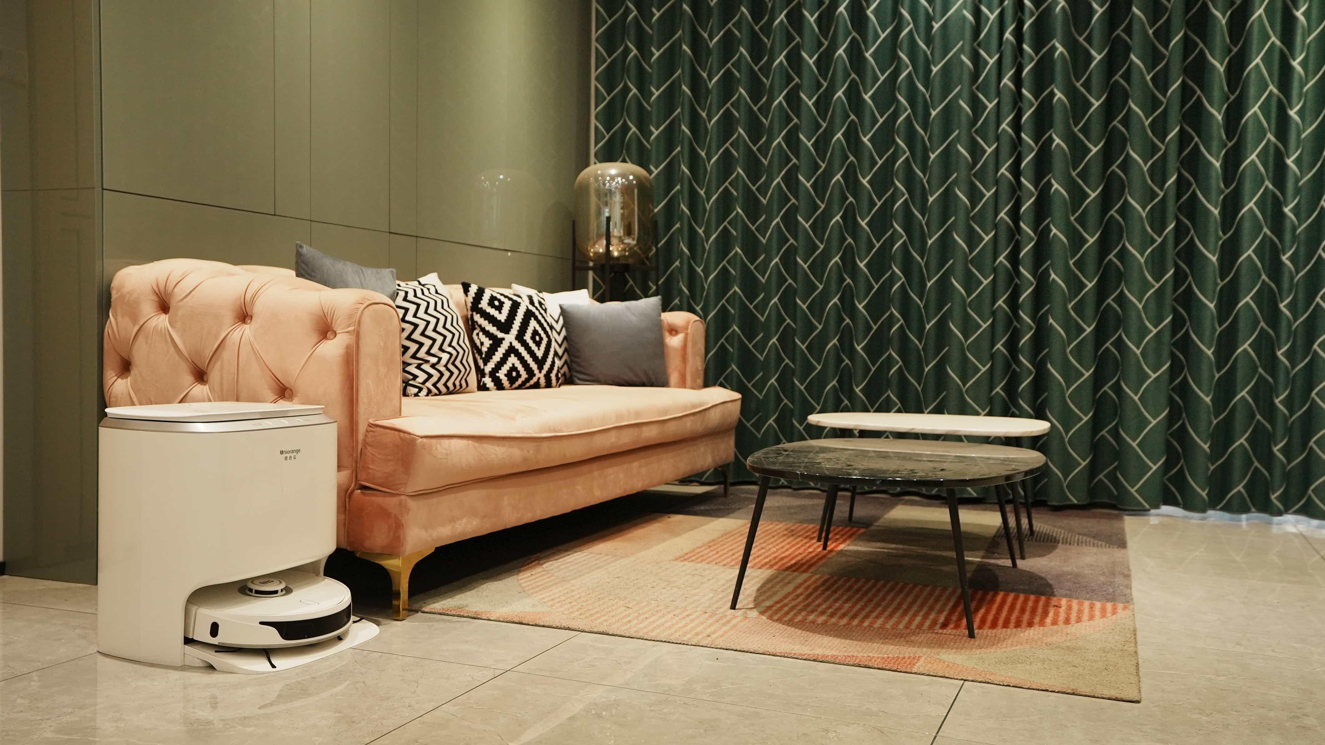 橙色云i2智能扫拖机器人的真·自动上下水技术让清洁更便捷！
