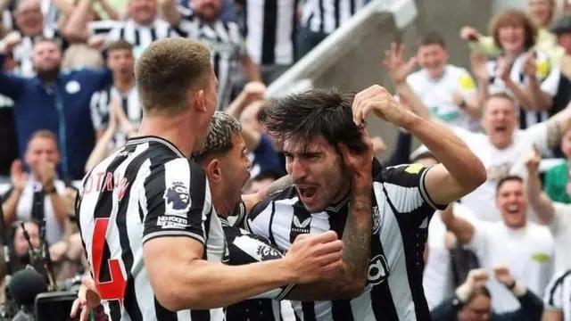 欧冠F组第3轮：纽卡斯尔利刃出鞘，多特蒙德引颈受戮