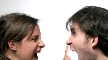 乌鸦的世界里天鹅都是有罪的，堕落的人性太荒谬可恶了