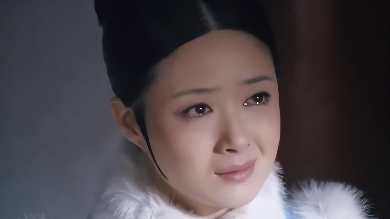 甄嬛比年世兰更早知道后宫生存法则：两情相悦与宠爱都不如ta重要