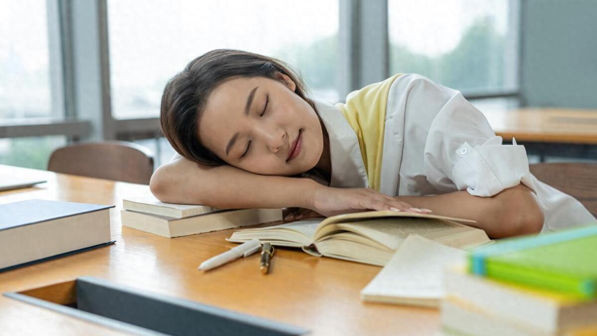 错误午睡，可能会影响寿命！过了50岁，午睡有 “三不要”