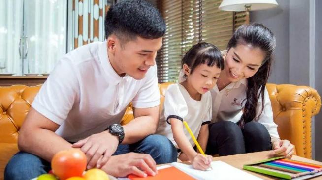 90后的育儿方法，到底是否值得推广呢？应该怎么正确育儿？