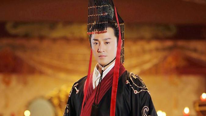 历史的转折：刘病已的坚韧与刘彻的觉醒