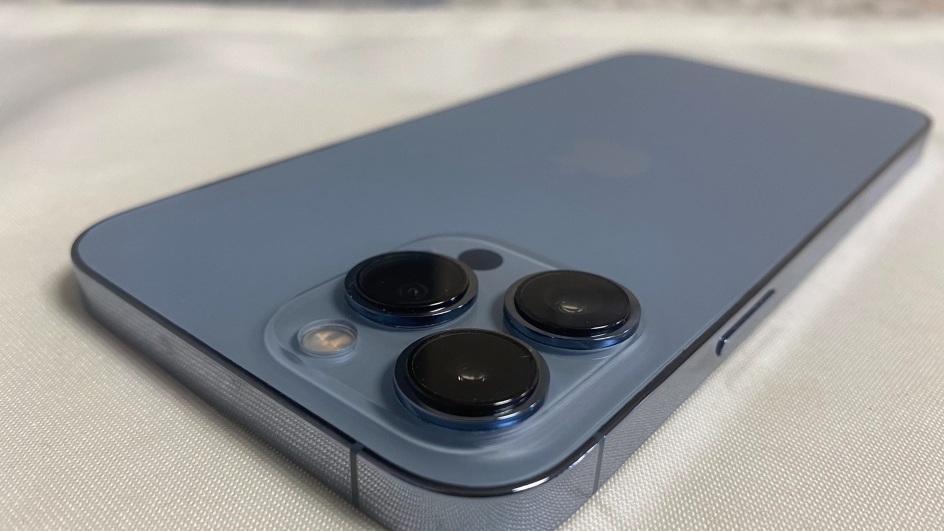 网友花3000买到一台 512GB 的 13 Pro Max ，真有这么便宜吗？