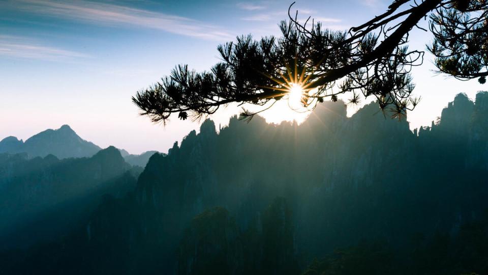 酷炫的太阳星芒怎么拍？这4个摄影技巧简单实用！