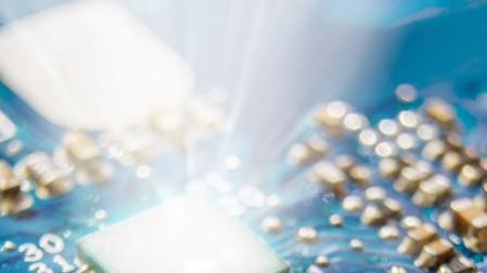 英伟达15%的营收来自一个小国，为何新加坡需要那么多芯片？