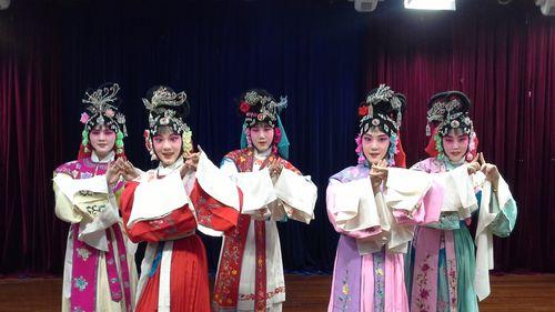 中国传统戏曲的艺术魅力——京剧
