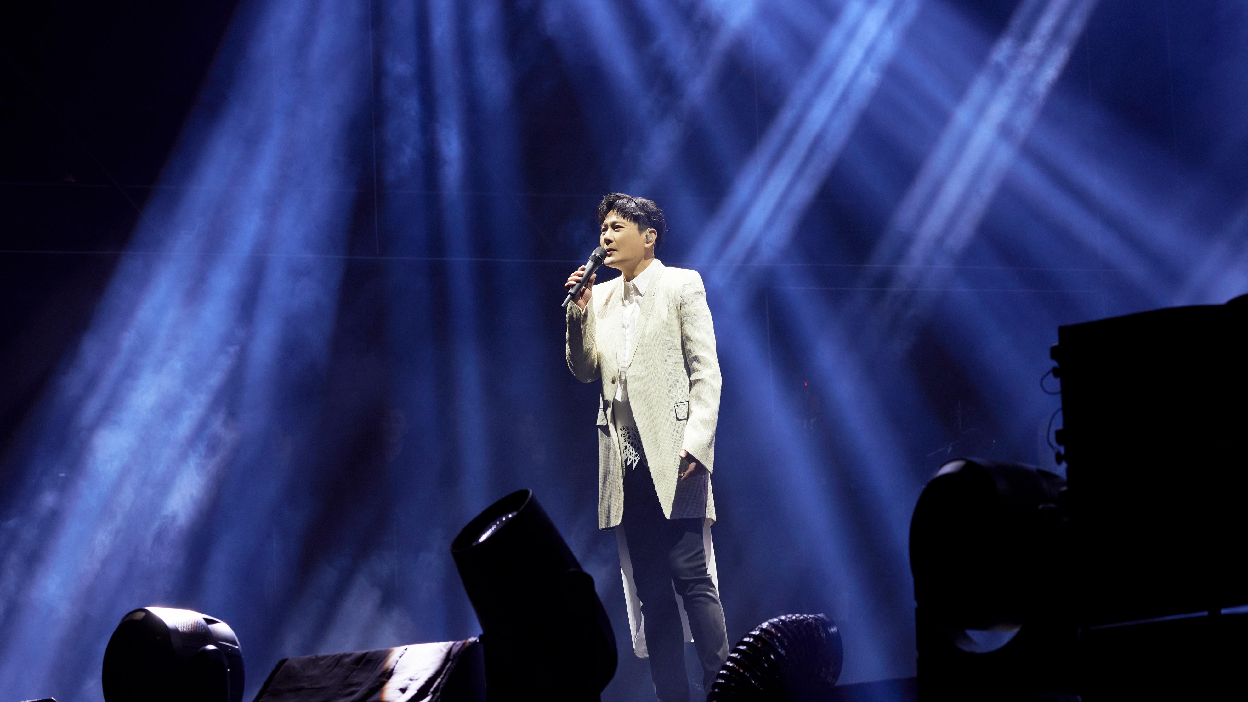 张信哲未来式2.0湖州开唱，携手文旅部门送上“观演指南”