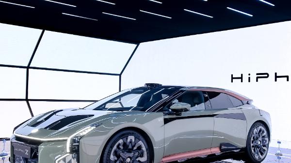 高合HiPhi 是华人运通旗下豪华智能纯电品牌，于2019年7月31日正式发布，用全新的视角和框架打