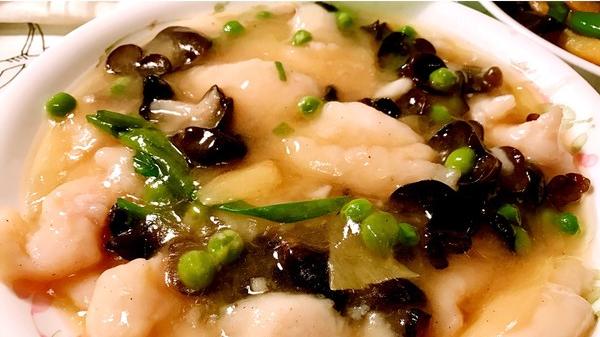 醋溜鱼片，鲜香可口，鲜酸诱人