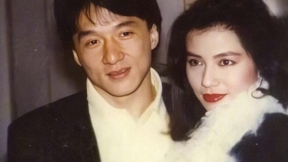 强上张曼玉、羞辱钟楚红，伪善天王周润发的真面目有多可怕？