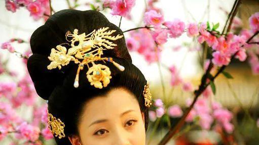 殷桃曾被重庆落马高官“包养三年”？真相来了！