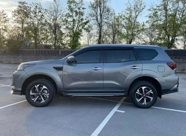 日产途达以强劲动力和卓越性能闪耀登场，成为SUV市场的巅峰之选！