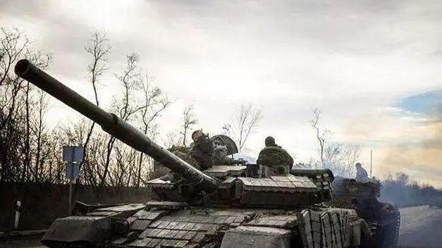 T-72坦克装甲里是木板？乌方称发现俄军大丑闻，反遭专家嘲笑