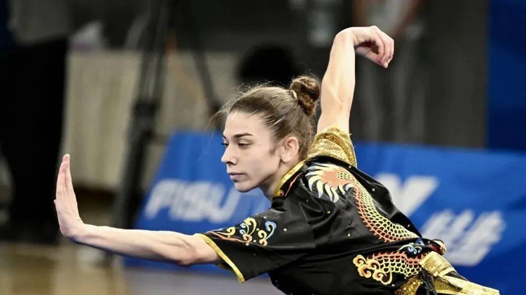 “这是盛大的派对”！外国代表团：希望探索这座有趣好玩的城市