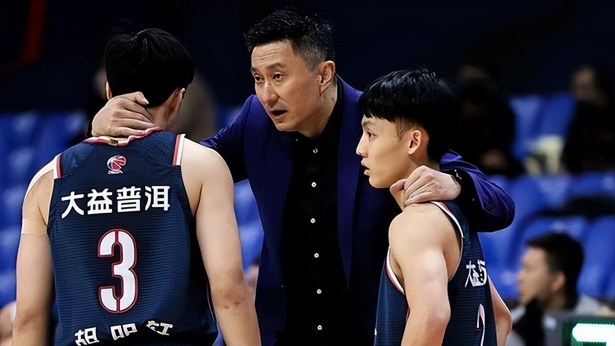 广东宏远冲击5连胜！易建联PK沈梓捷，杜锋不防水，周鹏期待爆发