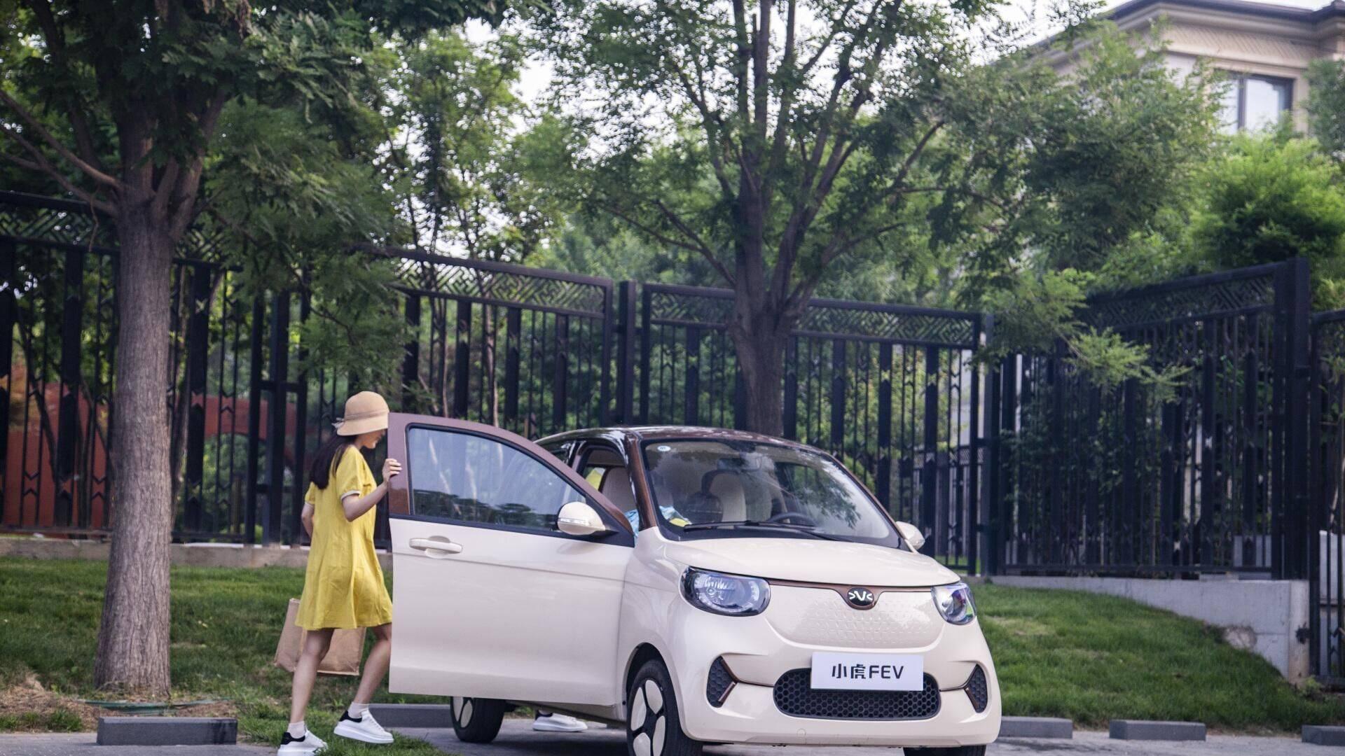 小虎家用电车：放心接送孩子上下学的A00级轿车