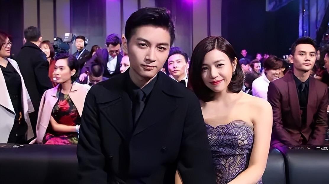 陈妍希40岁生日罕晒全家福，与陈晓牵手切蛋糕，获儿子高情商表白