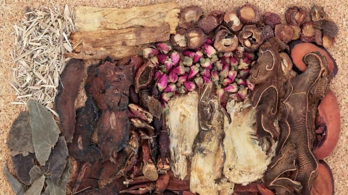 医生|牙龈红肿易引发的八大疾症，中医推荐四法轻松应对！