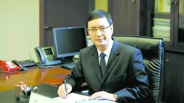 涉嫌严重违纪违法，金融系统多人落马，银行的钱还是好赚