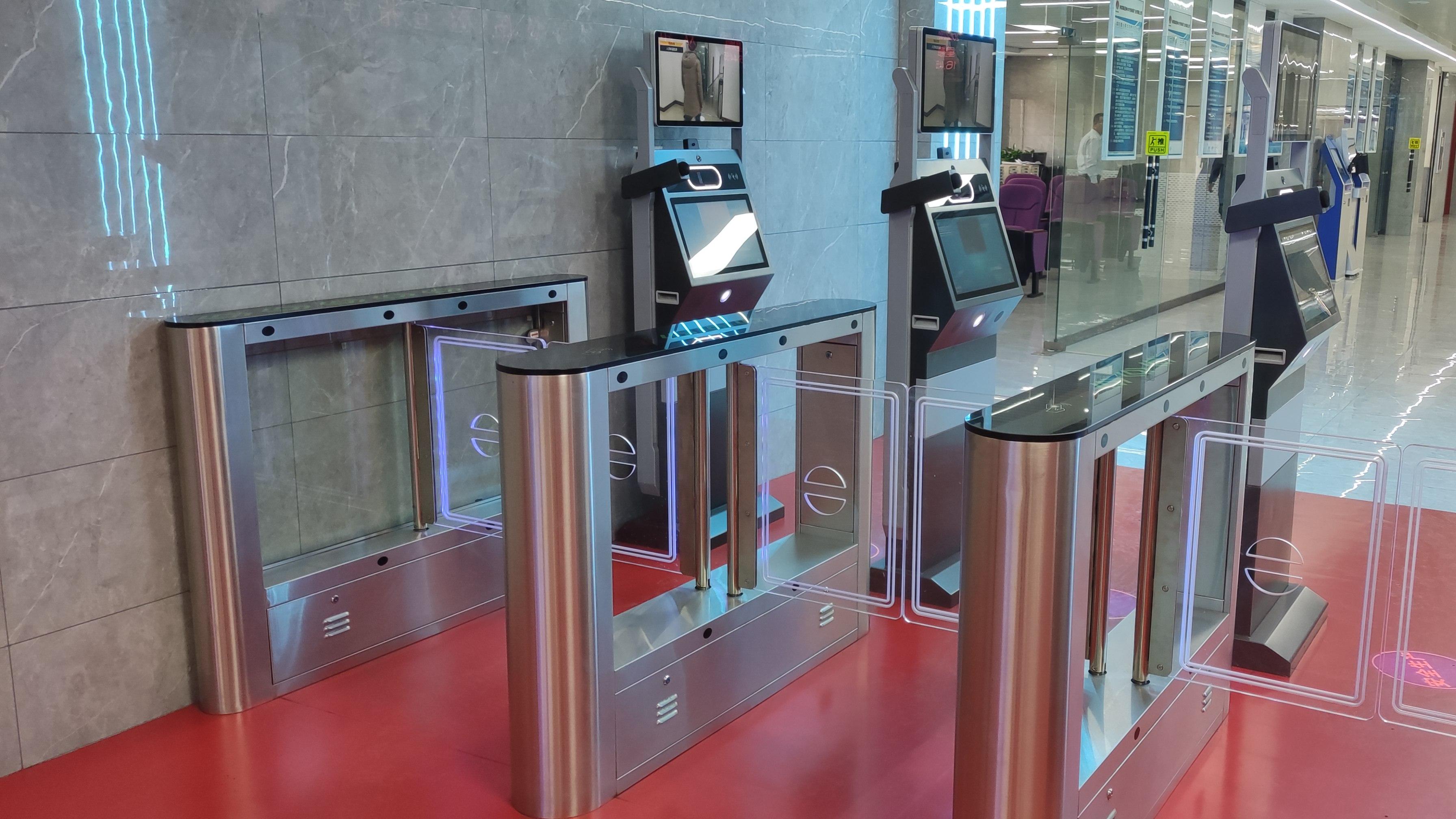 山西一煤矿发生顶板冒落事故，目前救援仍在进行中